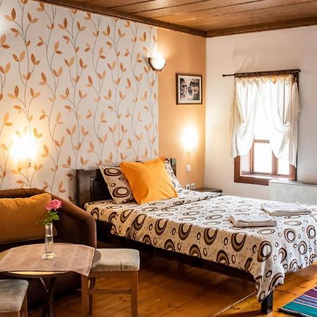 Kazasovata Guest House تريفنا المظهر الخارجي الصورة