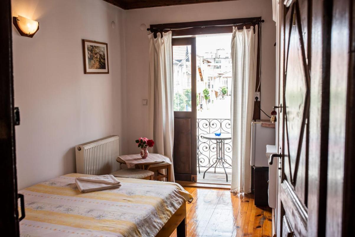 Kazasovata Guest House تريفنا المظهر الخارجي الصورة
