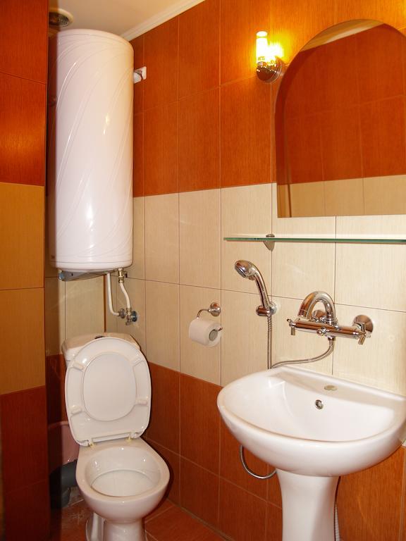 Kazasovata Guest House تريفنا الغرفة الصورة